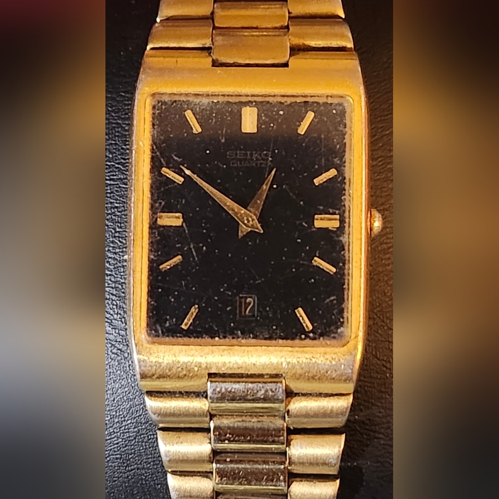 Vintage Y2K Seiko Tank Watch goldtone with black dial - Picture 1 of 6